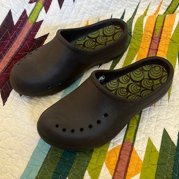 CROCS Shoes - Crocs Brown Tully Clogs Womens US 8